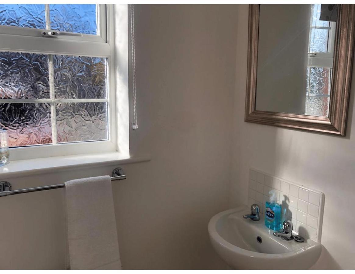 Perfectly Placed 3 Bed Home In A Peaceful Close Ντάρλινγκτον Εξωτερικό φωτογραφία